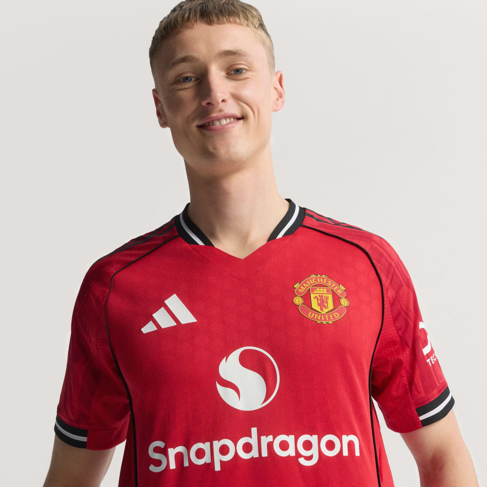 Джерси Adidas Manchester United 25/26 Home Authentic Jersey, цвет Mufc Red — фото 3