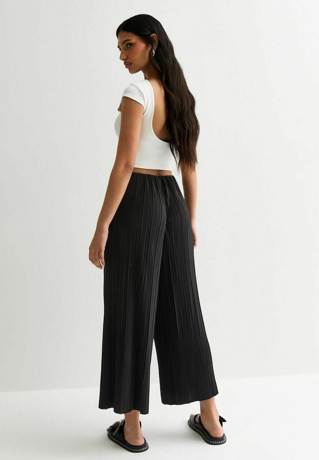 

Брюки PLISSE-PLEAT New Look, черный