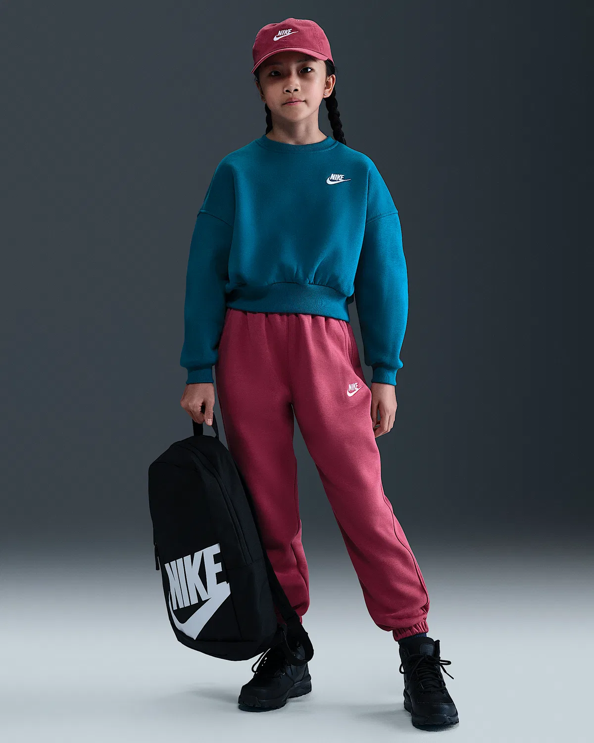 Детский свитшот Nike Sportswear Club Fleece с круглым воротом, Green Abyss/White — фото 4