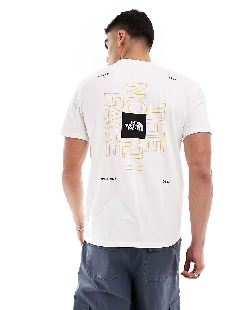 

Белая футболка с рисунком на спине The North Face Brand Proud