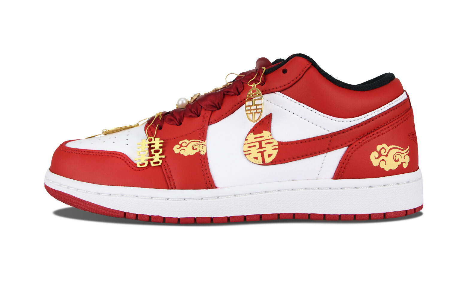 

Кроссовки Vintage Jordan Air Jordan 1, красный/белый
