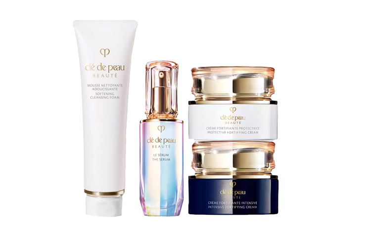 

Наборы для ухода за кожей увлажняющие, питающие и гидратирующие Clé De Peau Beauté