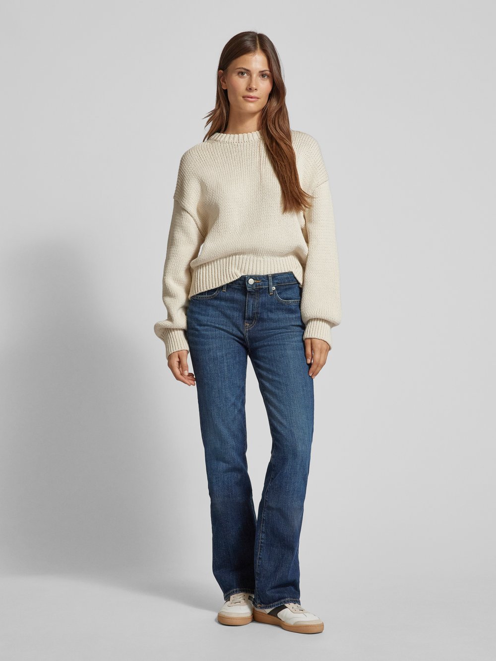 

Джинсы Bootcut с 5-карманным дизайном Tommy Hilfiger