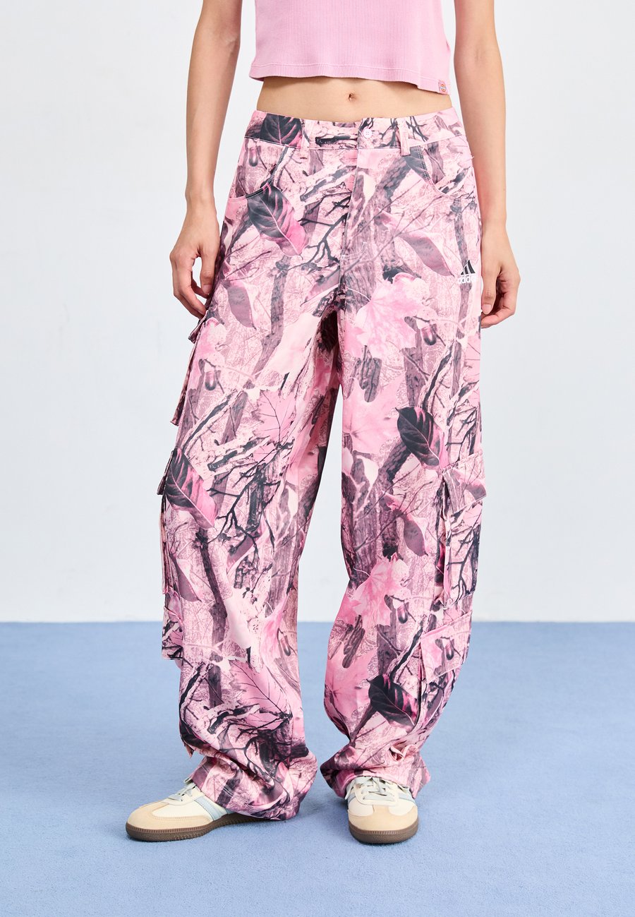 

Брюки Adidas Originals PANTS, Clear Pink/White/Pink