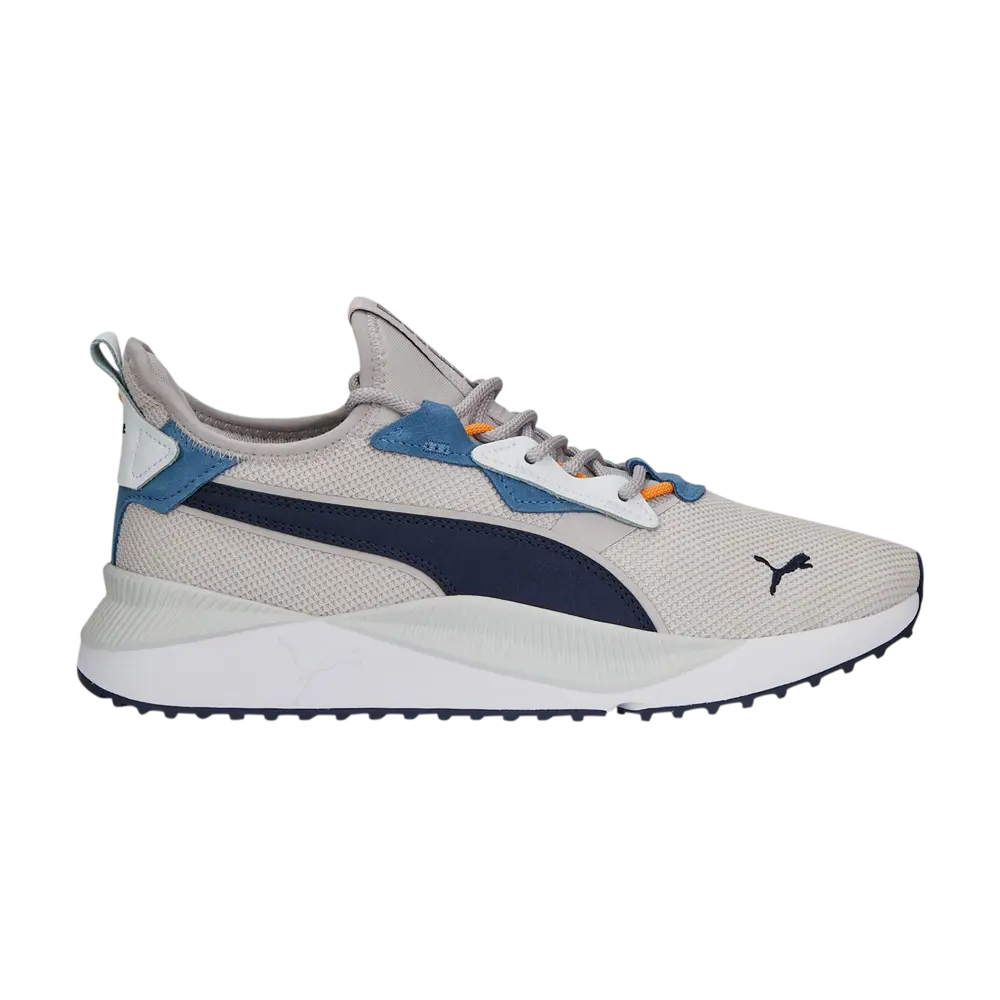 

Кроссовки Wmns Pacer Future WIP Puma, серый