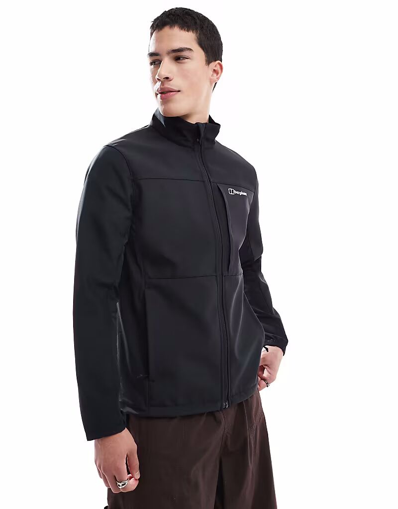 

Черная куртка Softshell Berghaus Ghlas 3.0