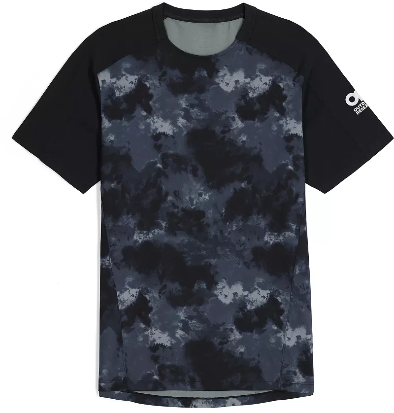 

Мужская футболка Outdoor Research с выбегом, цвет Black Cloud Scape/Black