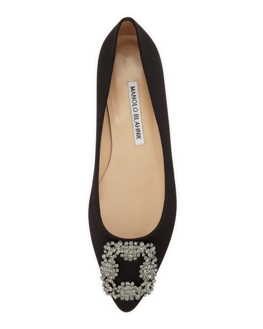 Атласные туфли на плоской подошве Hangisi с кристаллами и пряжкой Manolo Blahnik — фото 4