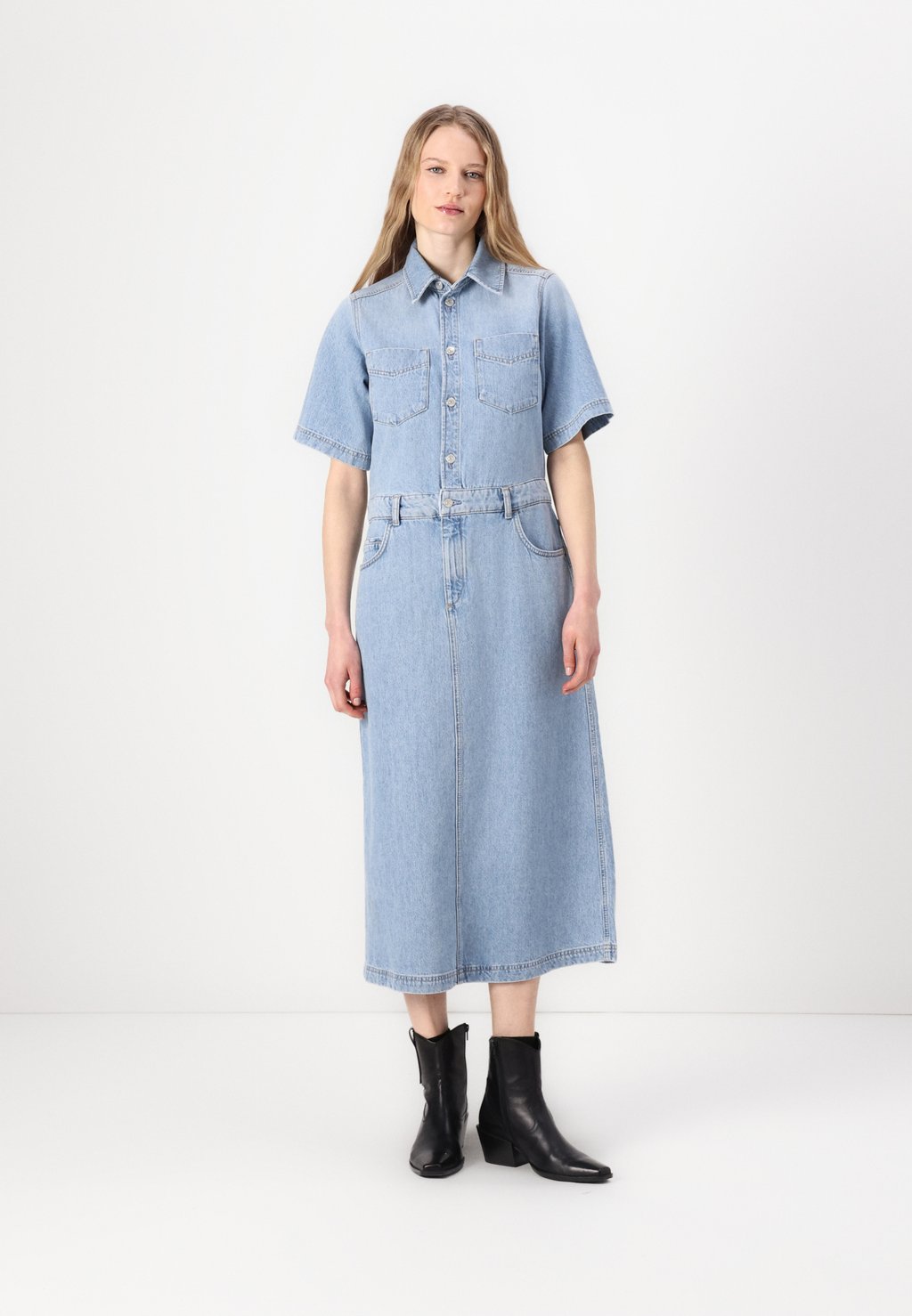 

Джинсовое платье DRESSES A SHAPE MIDI LENGTH Marc O'Polo DENIM, деним