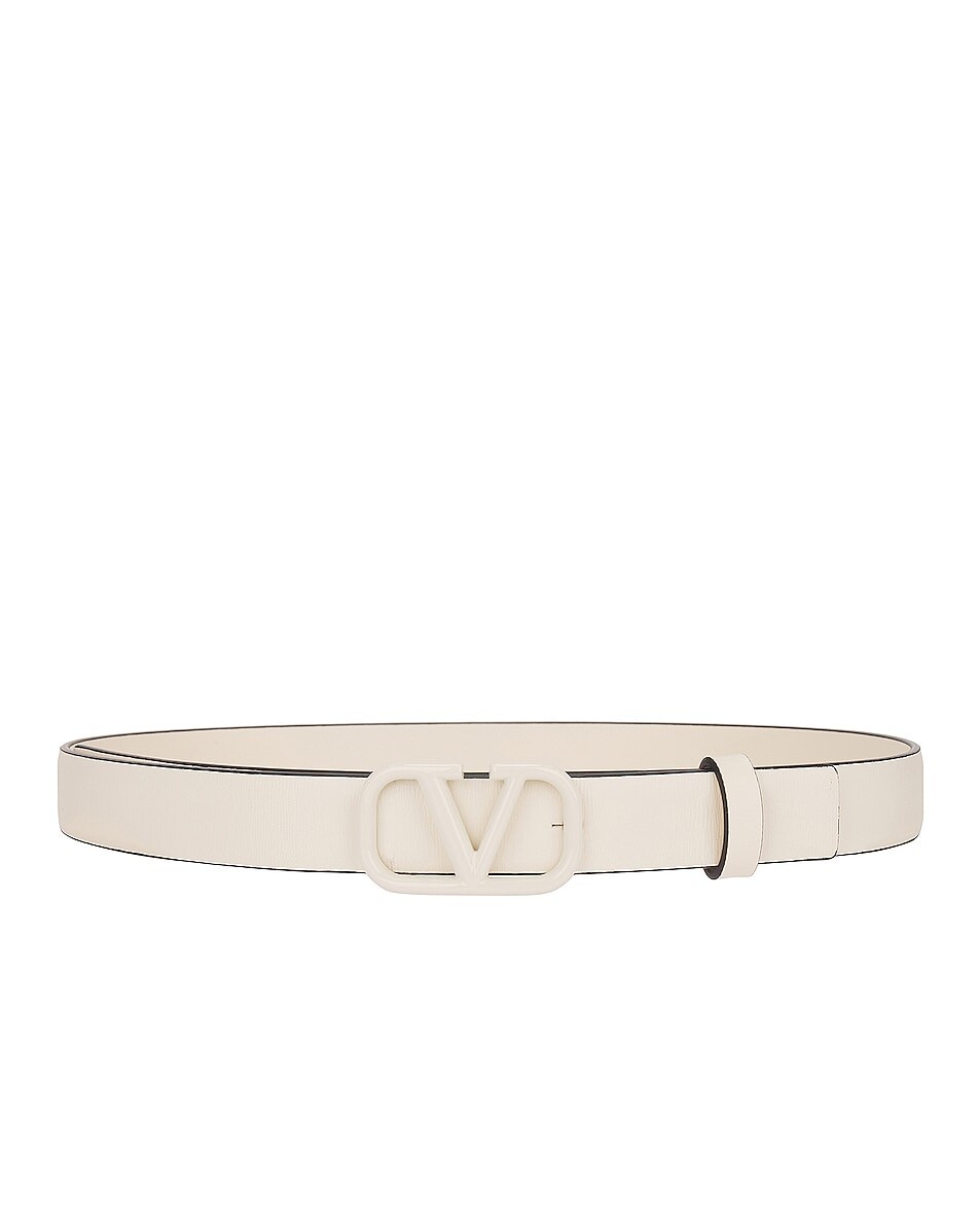 

Ремень Valentino Garavani V Logo Signature, цвет Light Ivory