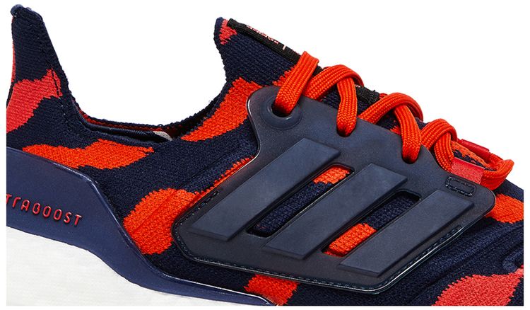 Кроссовки adidas Marimekko x Wmns UltraBoost 22 'Lush Red Navy', красный — фото 2