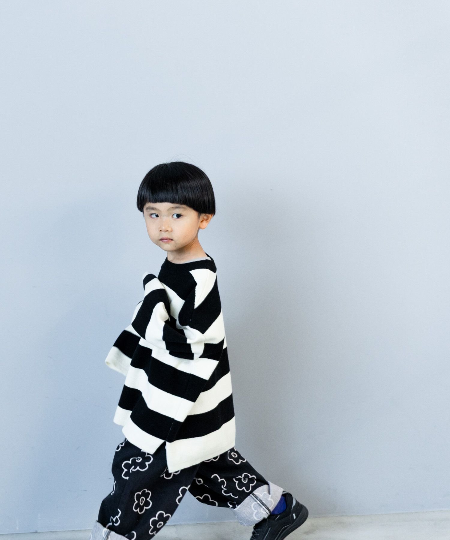 Полосатый вязаный пуловер с длинными рукавами Lowrys Farm, Black x Off-white (09)