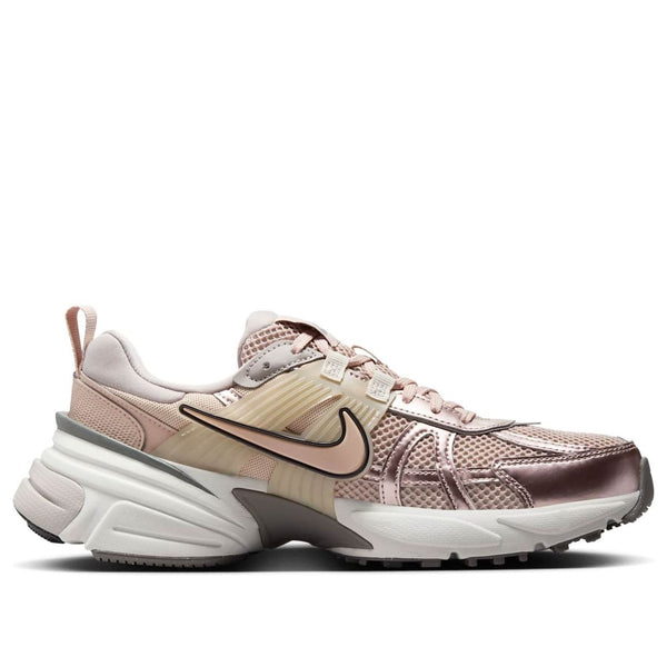 Кроссовки v2k run Nike, бежевый — фото 2
