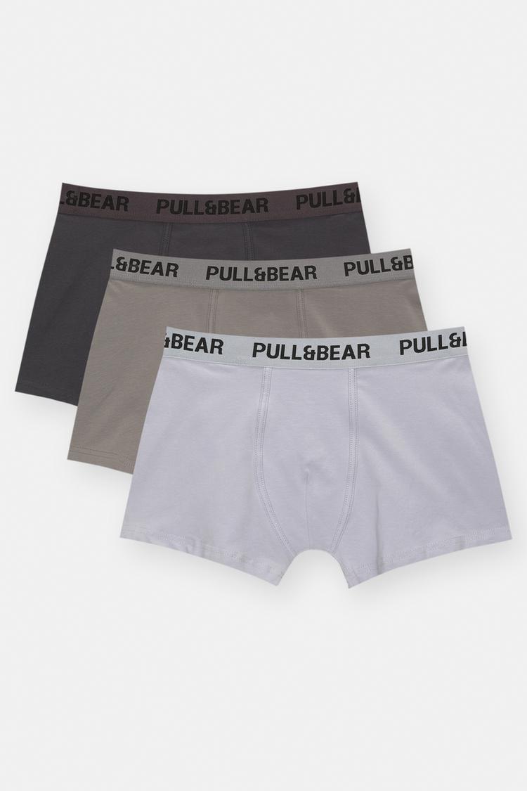 

Упаковка из 3 трусов-боксеров с логотипом на поясе. Pull And Bear, мультиколор