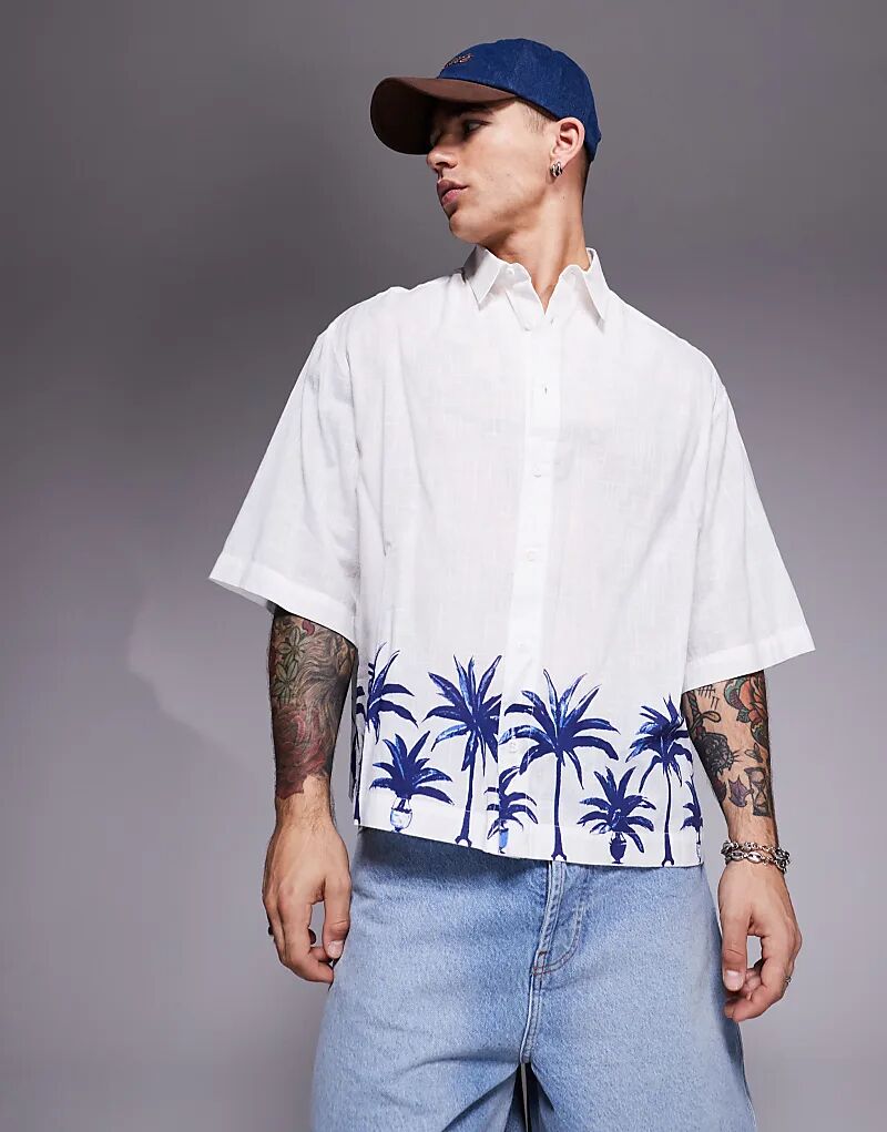 

Рубашка свободного кроя ASOS DESIGN из льняного материала с принтом пальм белого цвета