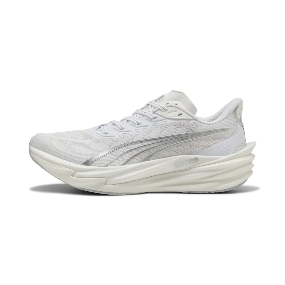 Мужские белые беговые кроссовки Deviate Nitro 4 от Puma — фото 2