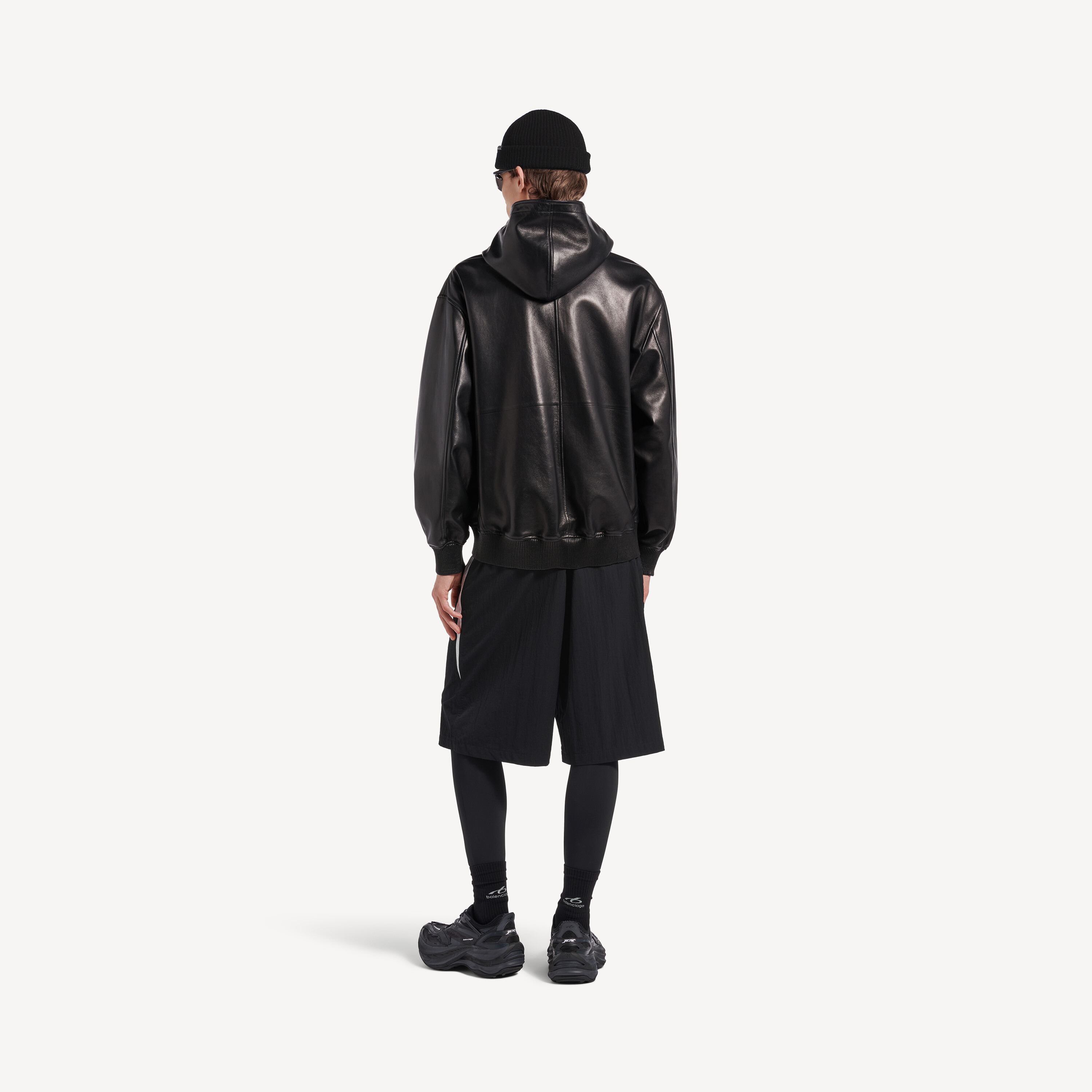 Мужские спортивные шорты Balenciaga | Коллаборация с NBA, цвет новый черный, черный — фото 4