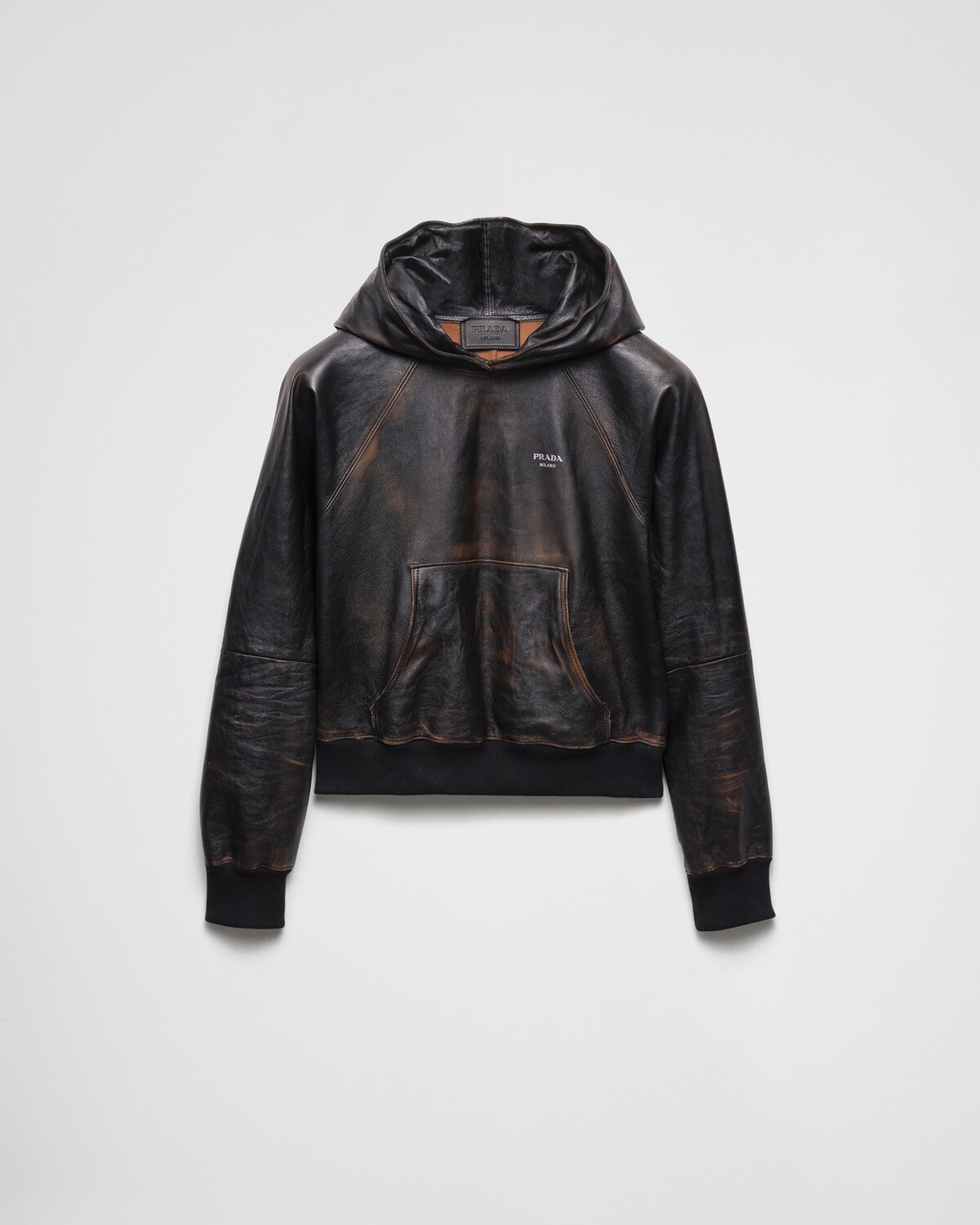 

Худи из напповой кожи Prada, черный