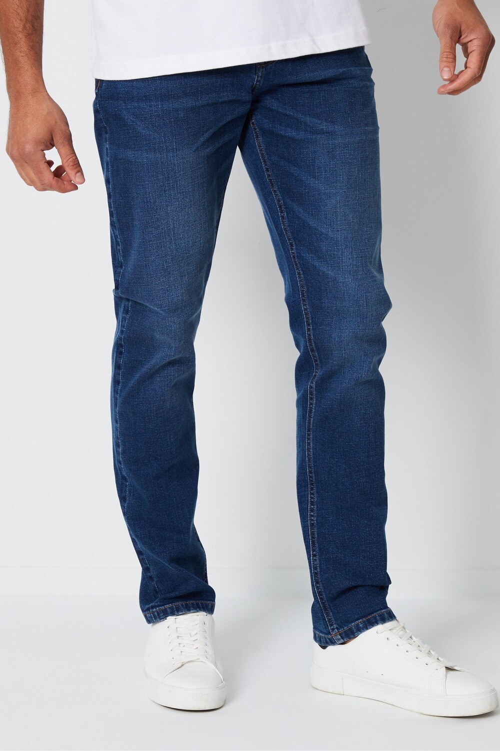 

Джинсы Slim fit с эластичной вставкой Threadbare, синий