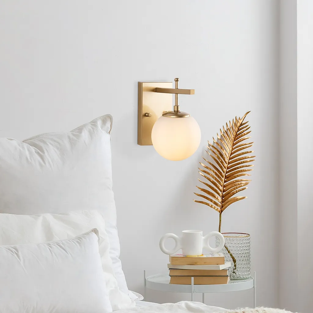 

Настенный светильник Opviq, золотой