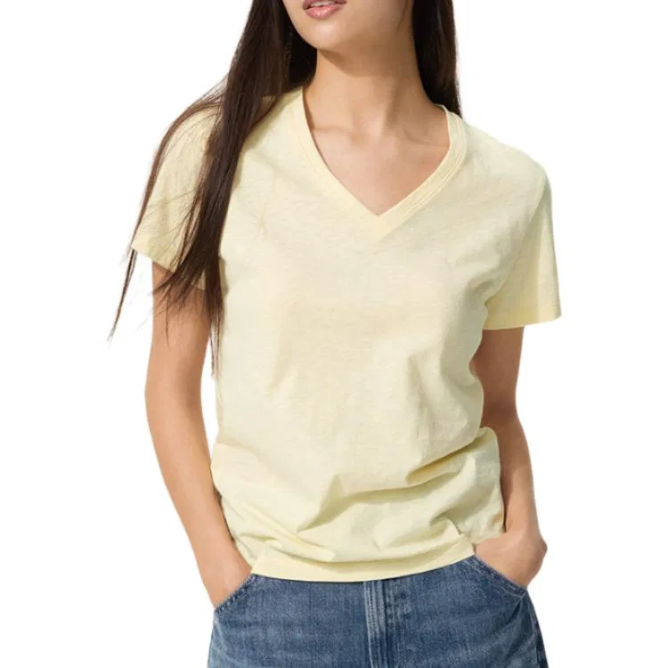 Футболка с V-образным вырезом Cream UNIQLO кремовая