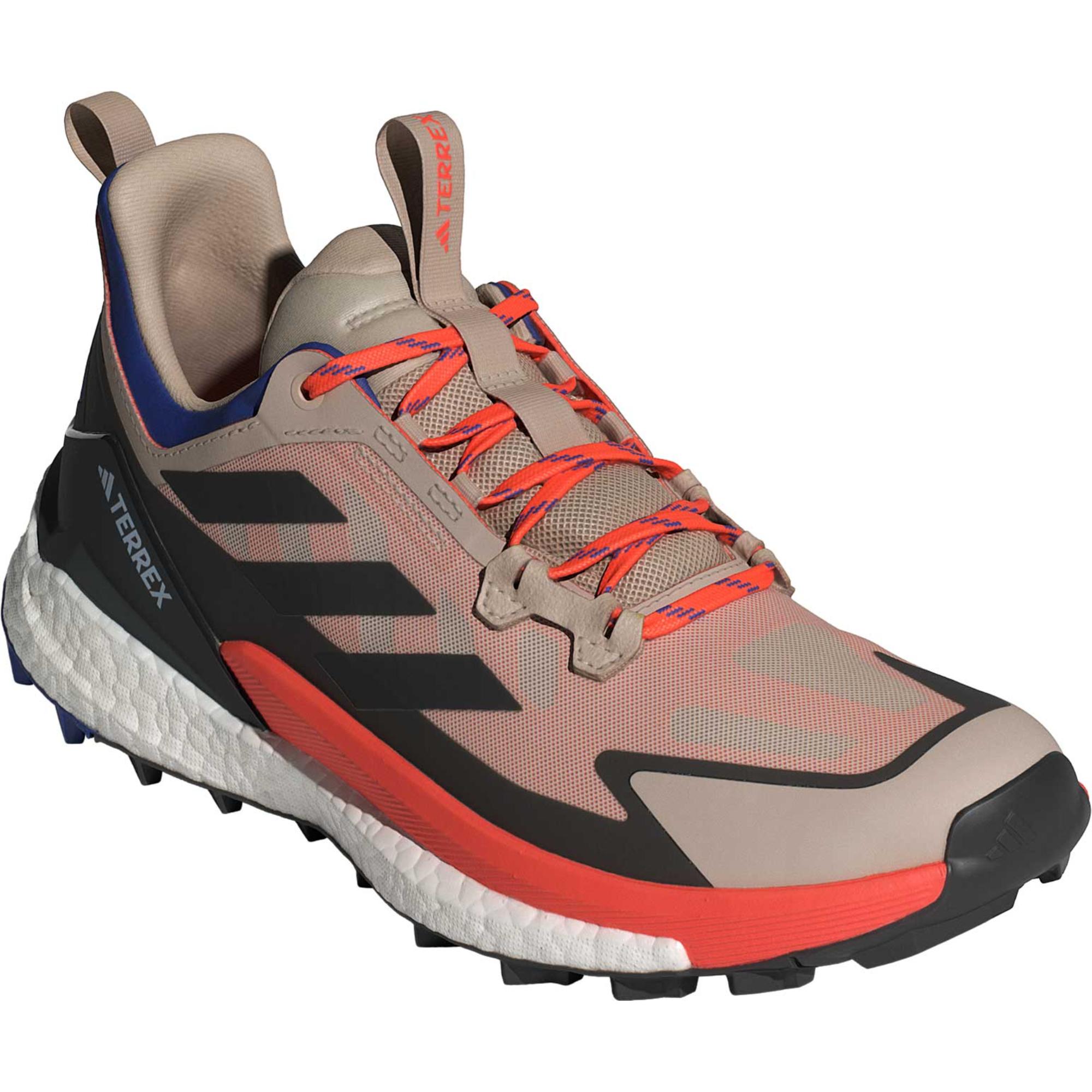 Мужские низкие походные ботинки Terrex Free Hiker 2.0 Adidas, Wonder Beige/Black/Semi Impact Orange — фото 2