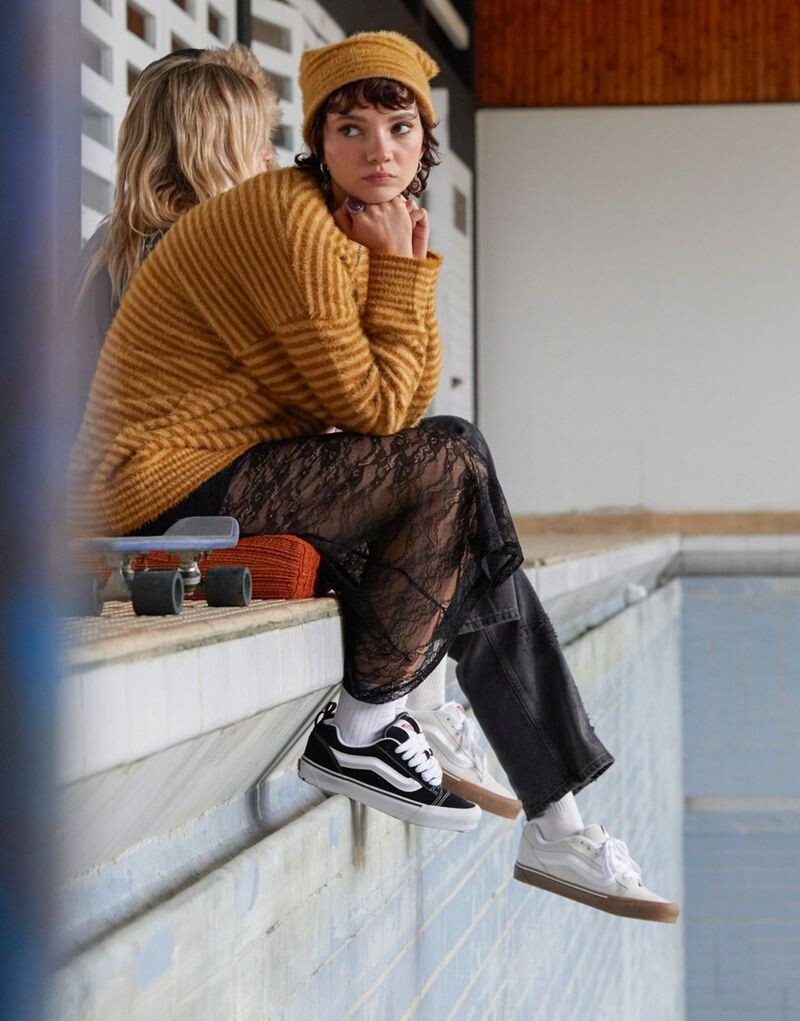 Vans - Knu Skool - Черно-белые кроссовки на массивной подошве
