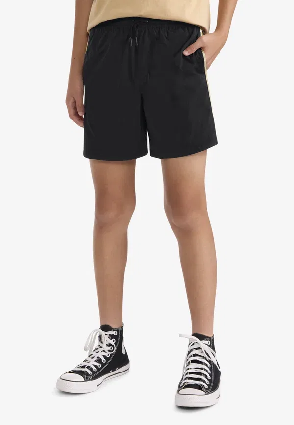 Шорты Converse Hit Piping, черный