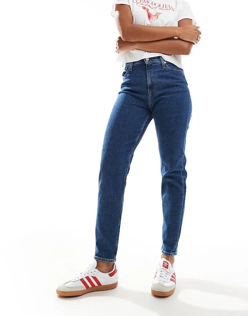 

Джинсы mom после стирки Calvin Klein Jeans