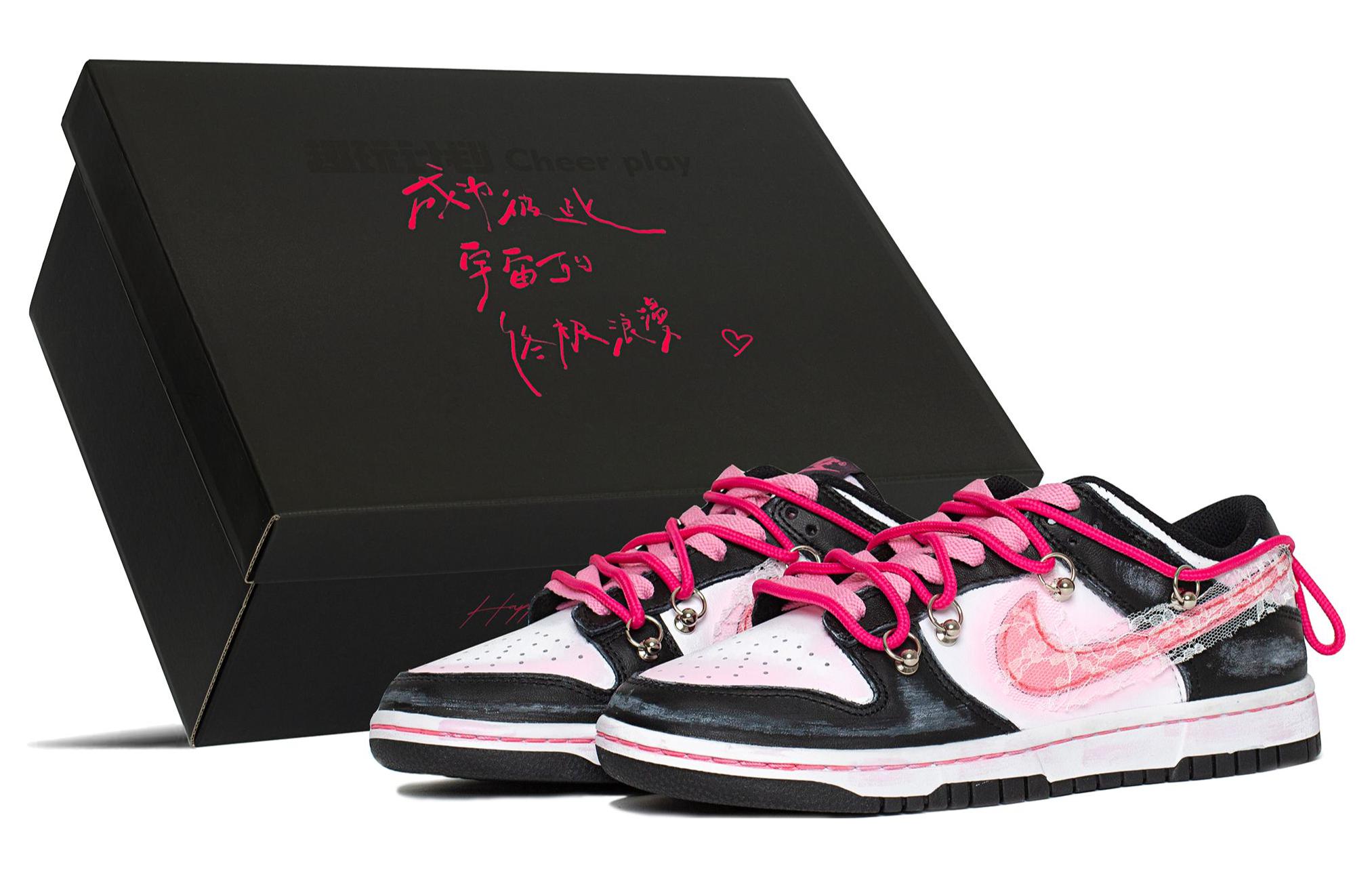 

Кроссовки Nike Dunk Skateboard Shoes Women's Low-Top Black Pink