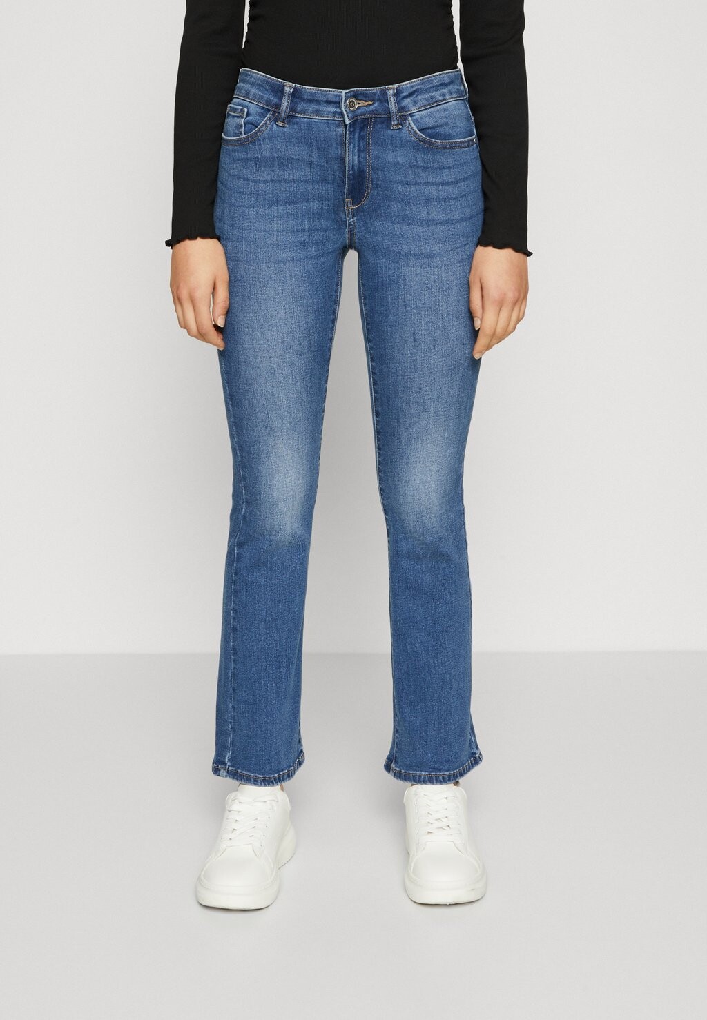 

Джинсы-клеш Onlrose Sweet ONLY Petite, цвет medium blue denim