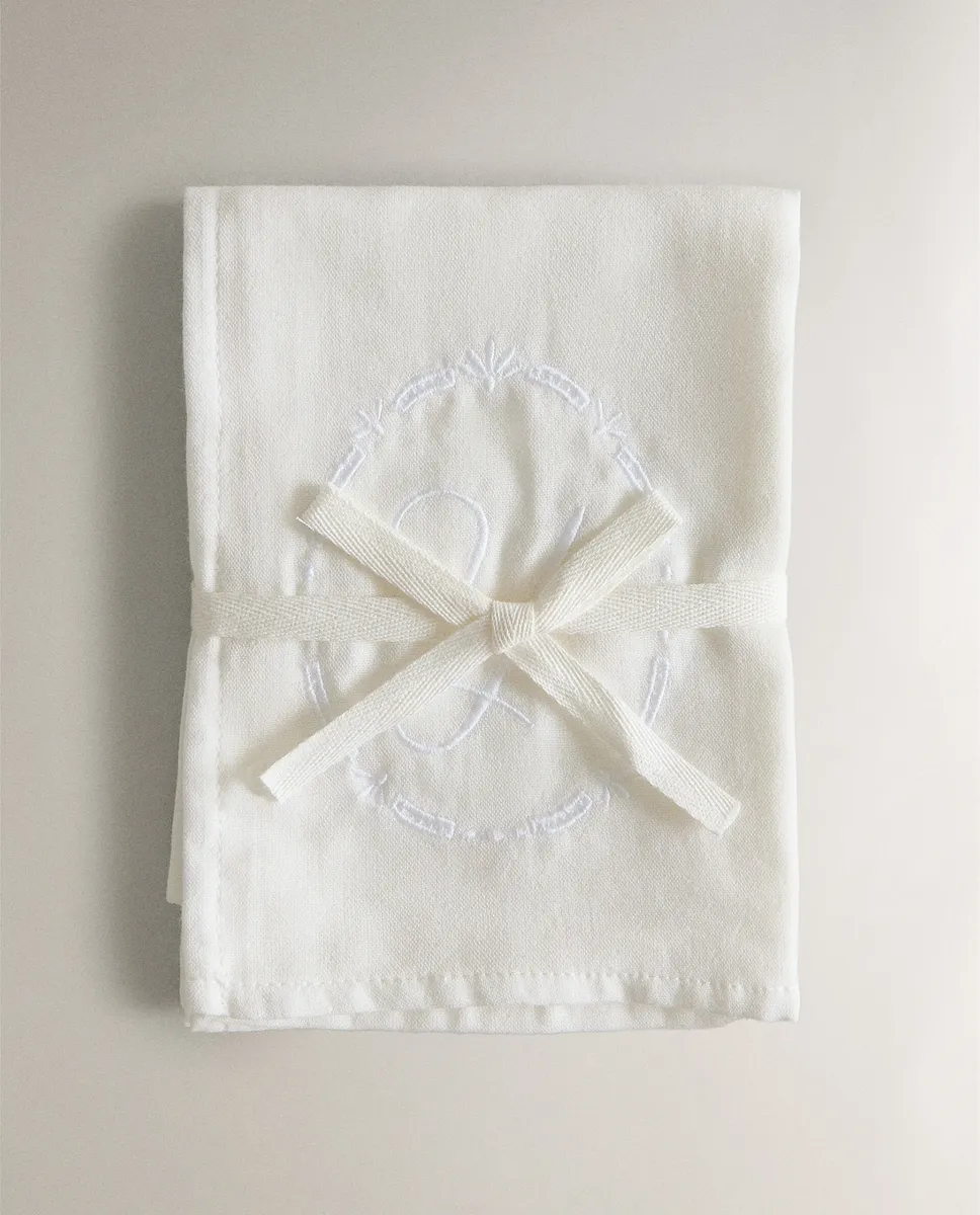 

Упаковка детских муслиновых полотенец с вышитой буквой (2 шт.) Zara Home, Letter Y