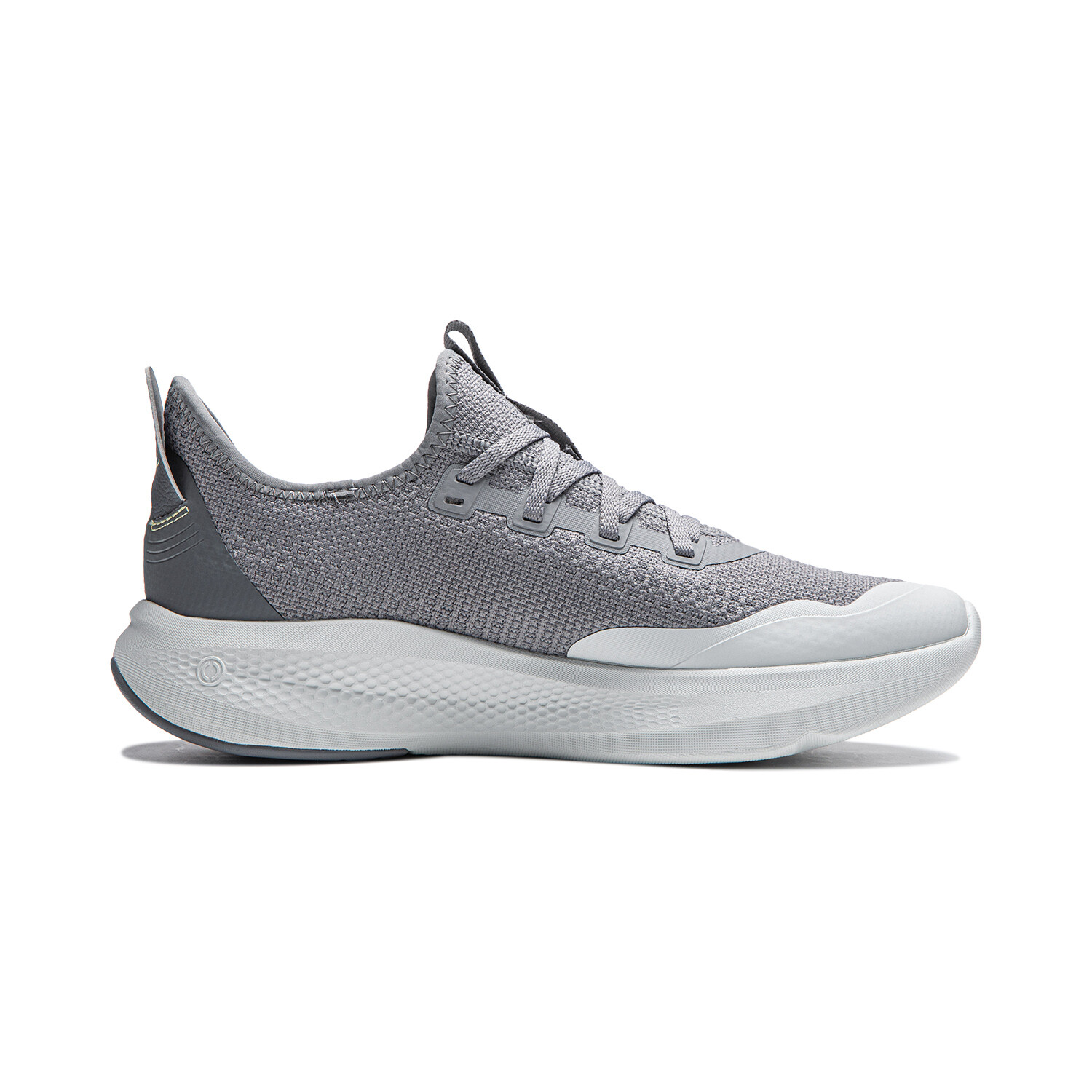

Кроссовки LINING Cloud Ease Slip On Lifestyle Shoes Men Low-top Rubble Ash / Sichuan Lime, цвет Rubble Ash / Sichuan Lime