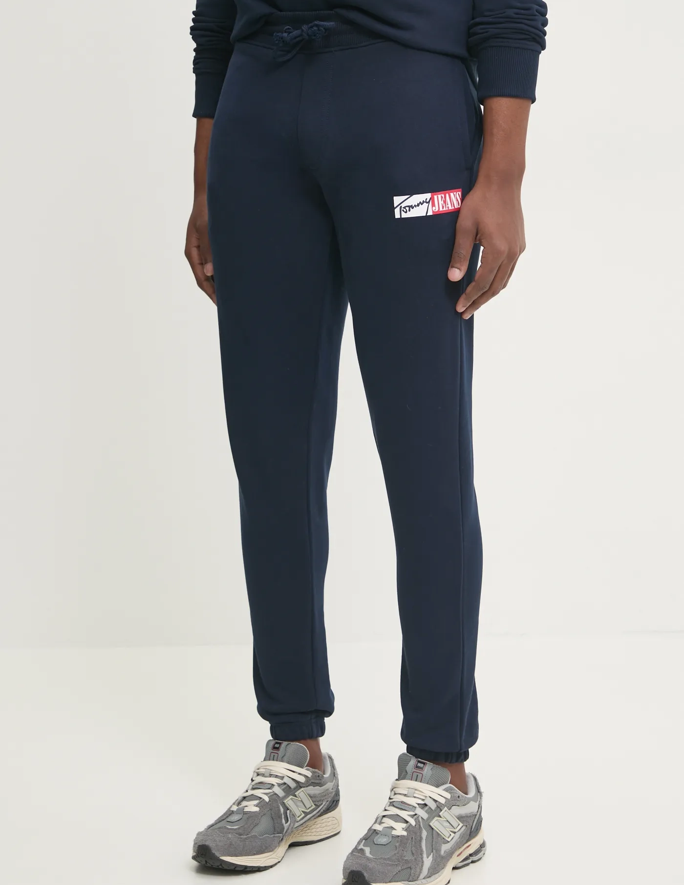 

Хлопковые спортивные штаны Tommy Jeans, темно-синий