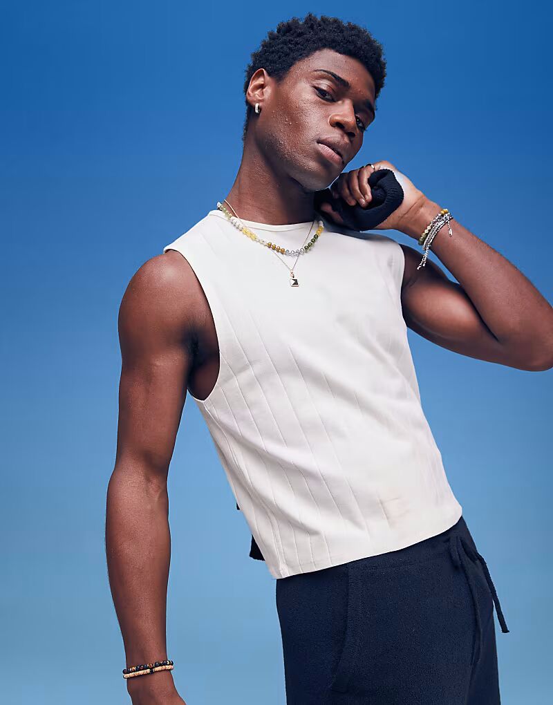 

Укороченная майка ASOS DESIGN с широкими ребрами кремового цвета