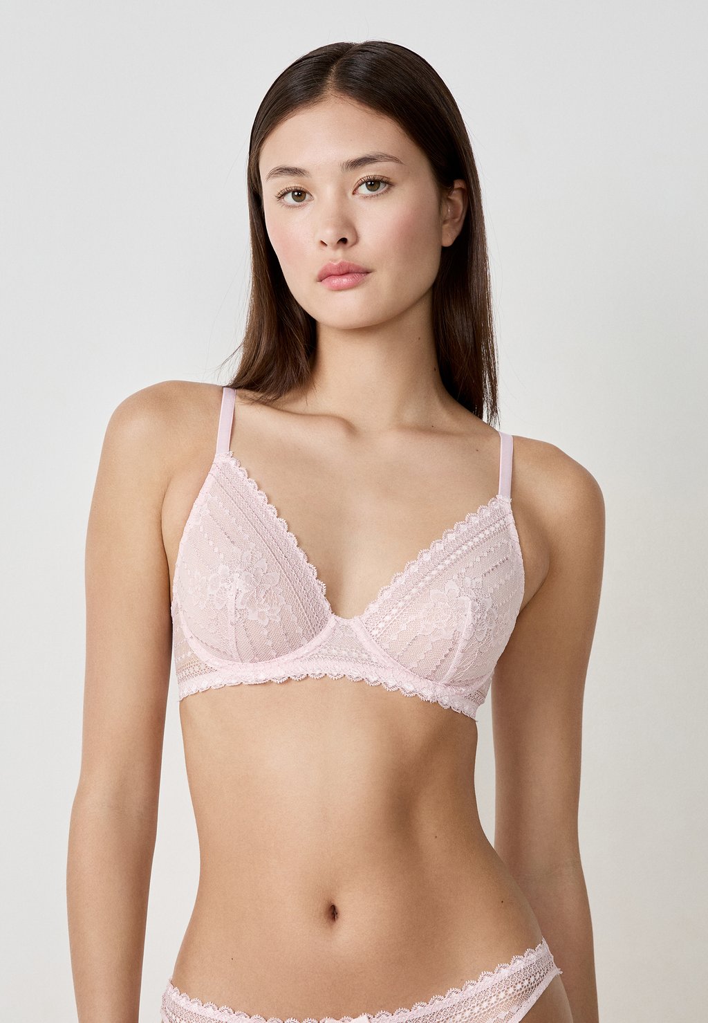 

Бюстгальтер на косточках ARMATURE PANAMA - SC CLASSIQU Etam, цвет Nude