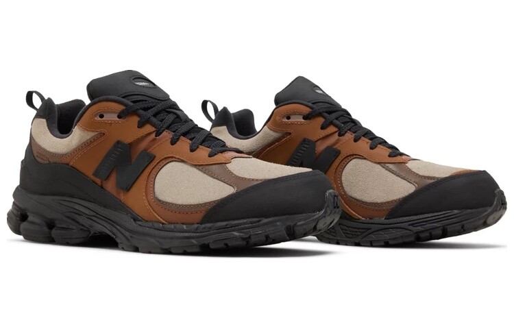 

New Balance NB 2002R Кроссовки Мужчины