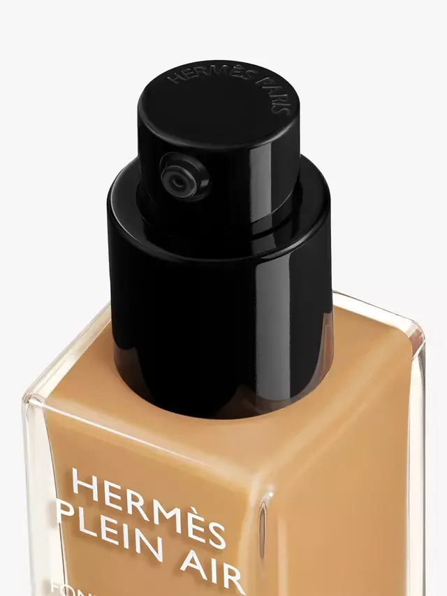 Тональная основа Plein Air Luminous Matte Skincare Foundation Hermès, 45C Seigle — фото 4
