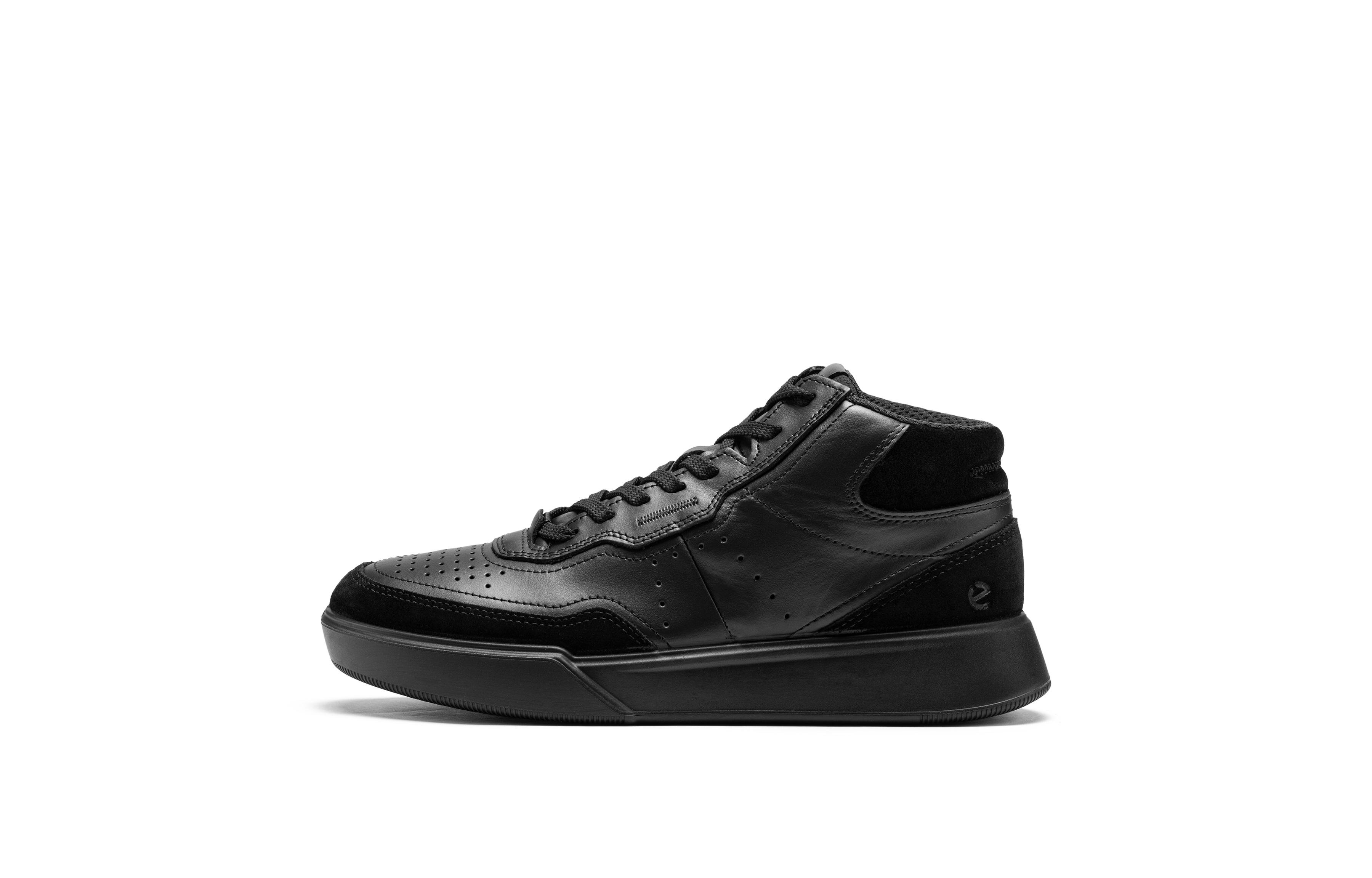 

Ecco Street Court высокие повседневные кроссовки мужские black