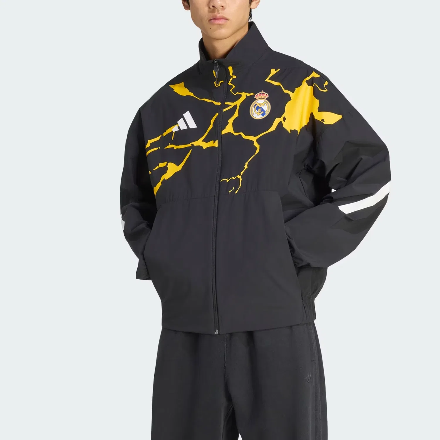 Куртка Adidas x Real Madrid x Marvel Avengers Z.N.E. Anthem Black — фото 3