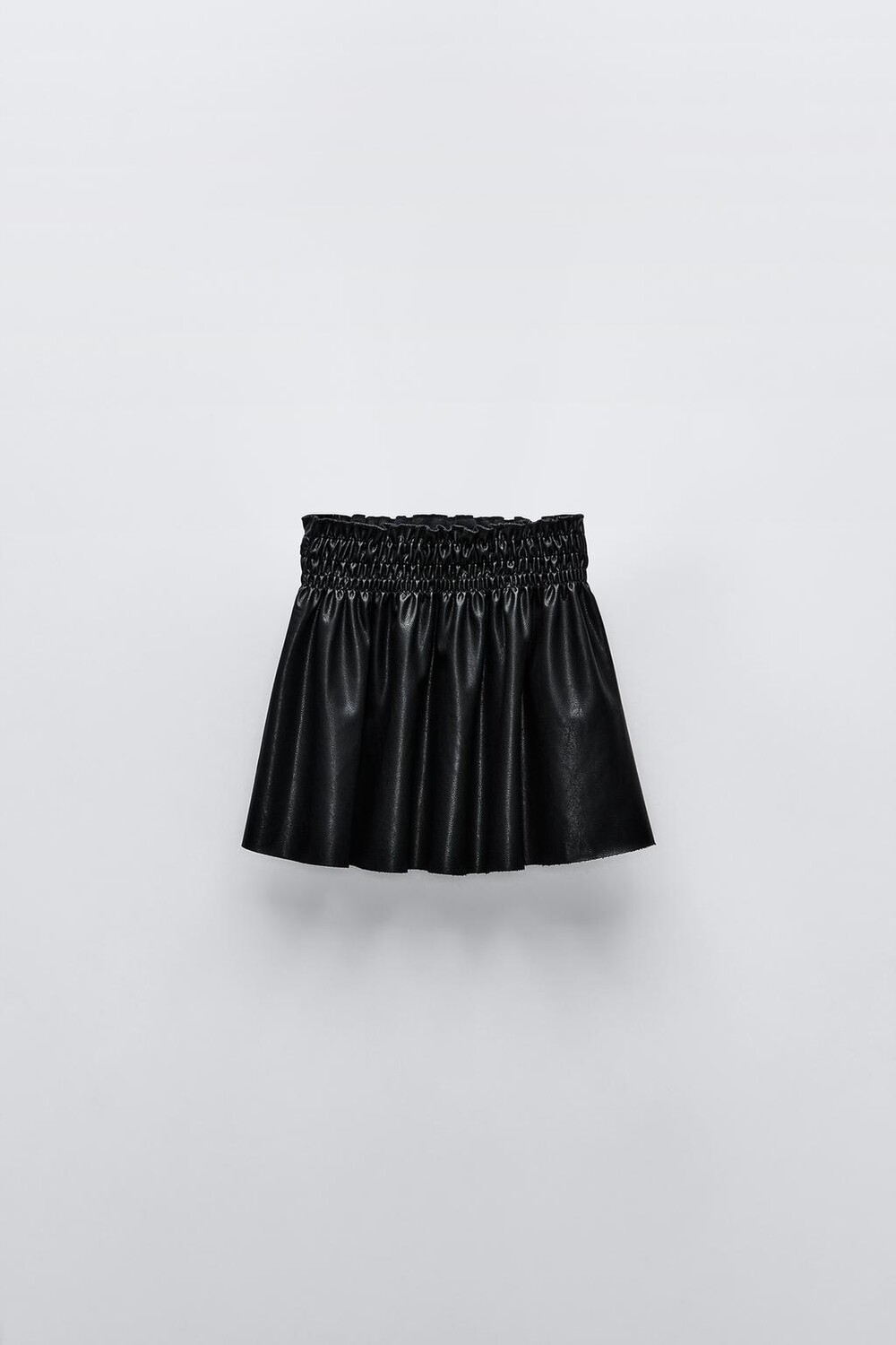 

Юбка из искусственной кожи с сборкой ZARA, черный