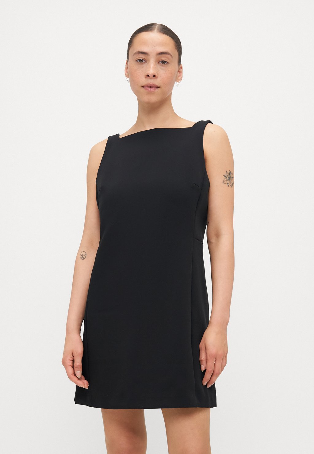 

Платье-трансформер MINI DRESS GAP Petite, черный