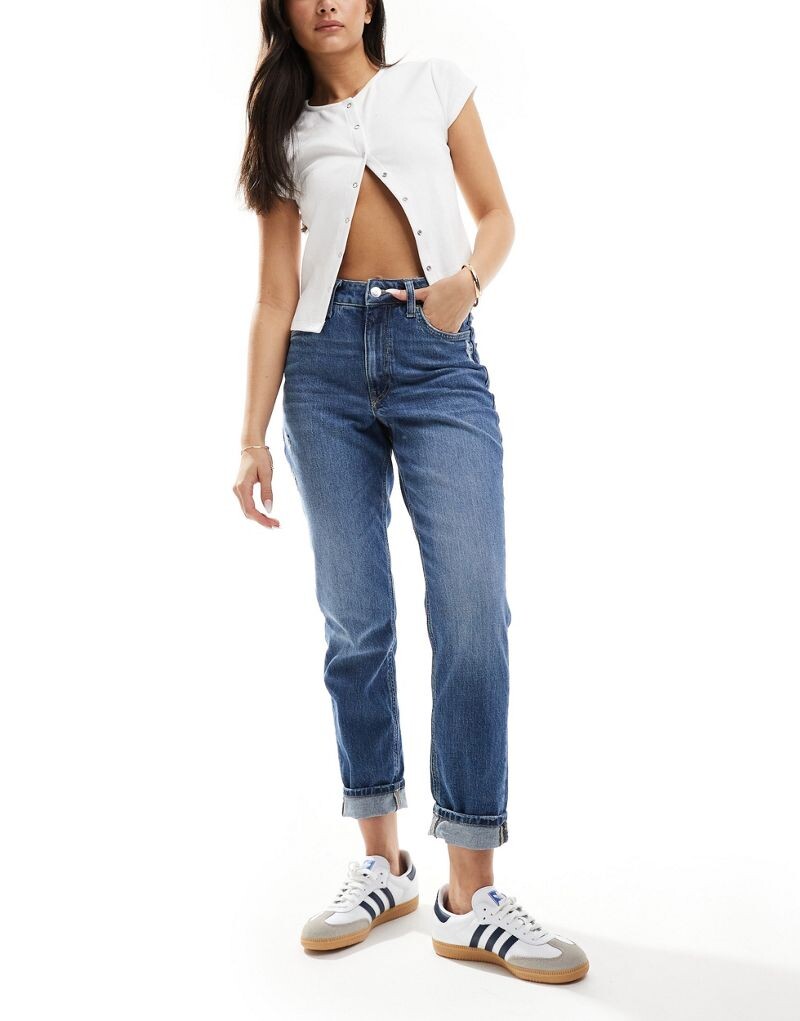 

Голубые джинсы мом River Island