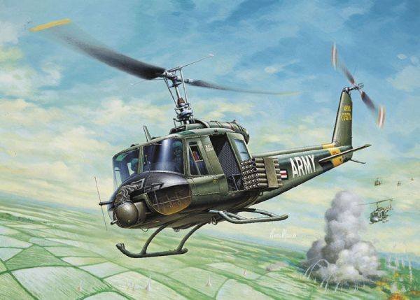 

Italeri, UH1B Huey, Модельный комплект, 12+