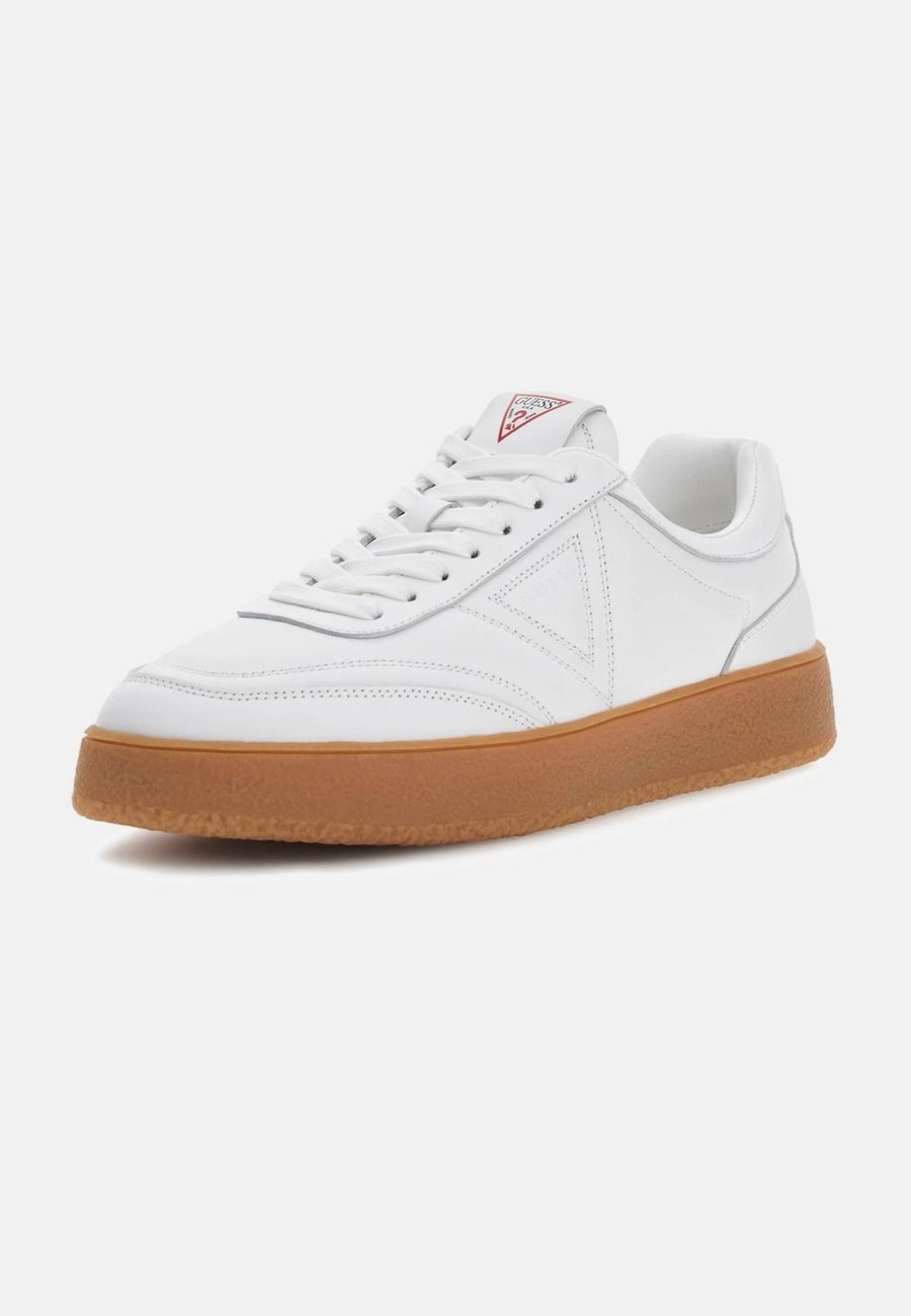 Кроссовки Guess Trainers, Weiß/White — фото 2