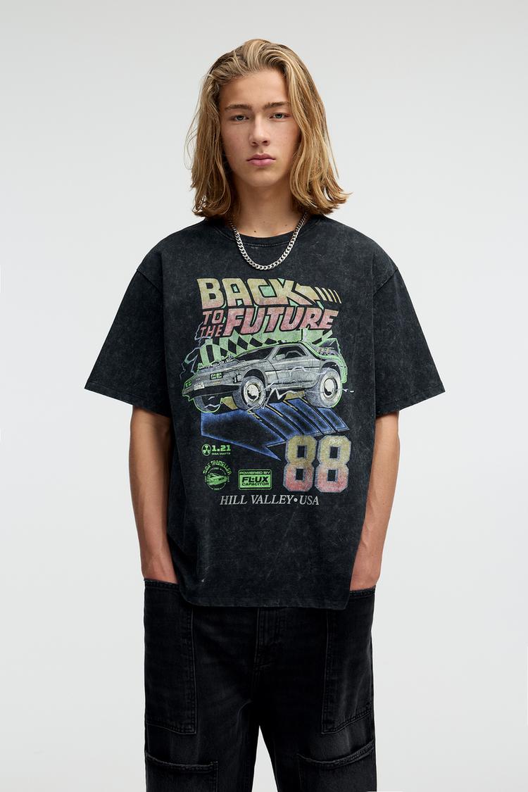 

Футболка Назад в будущее 88 Pull And Bear, черный
