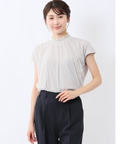 

Женская футболка M.f.editorial из тюля, с присборенным воротником и короткими рукавами, светло-серый