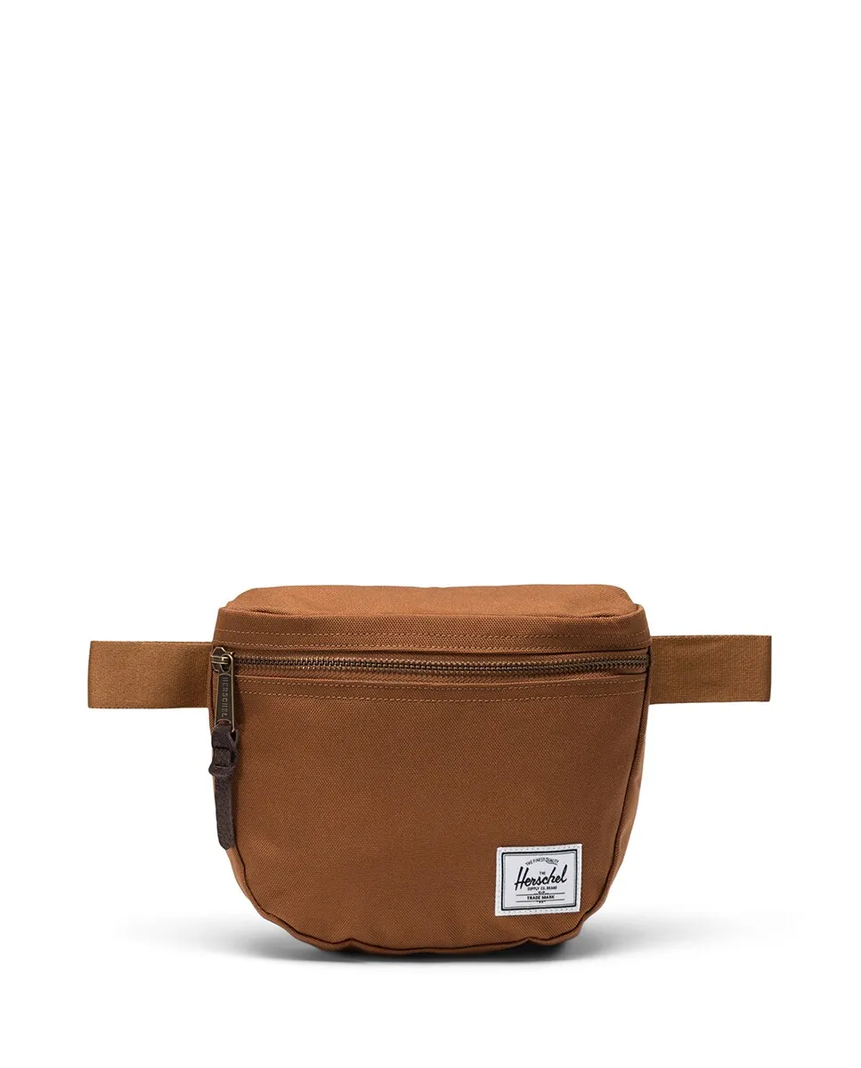 

Унисекс переработанная черная поясная сумка 2 л Herschel, коричневый