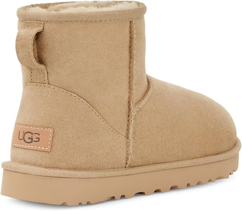 Ugg classic boot. Ugg classic boot