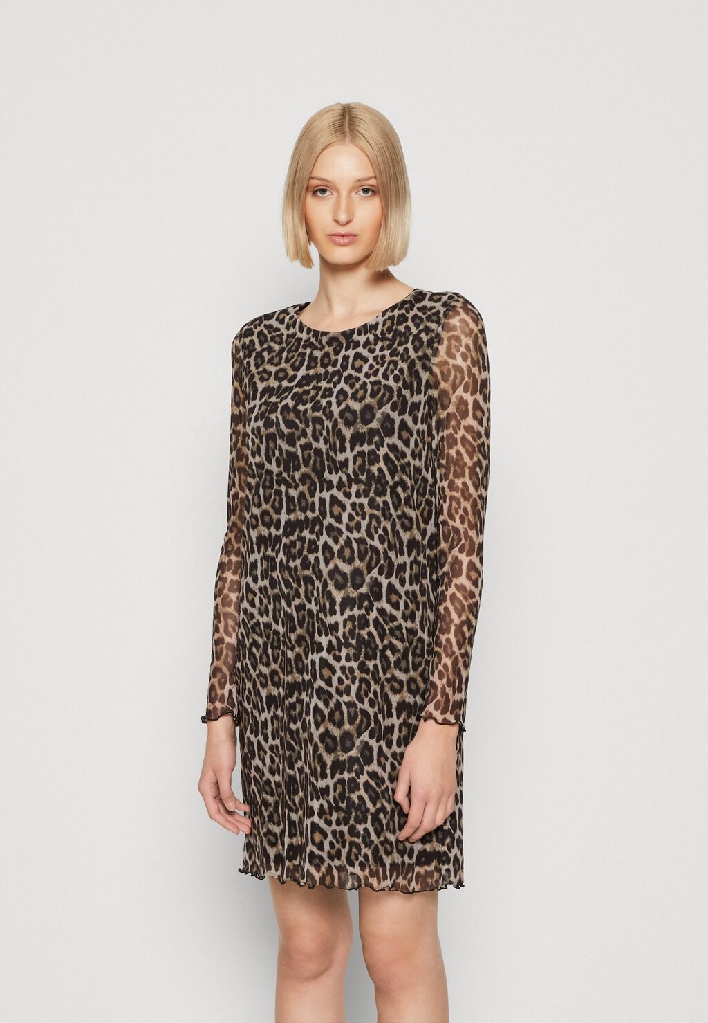 

Элегантное платье PCNESH O NECK SHORT DRESS Pieces, береза